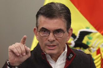 Crisis en Bolivia 2026, Rodrigo Paz, Evo Morales, QuéOnnda