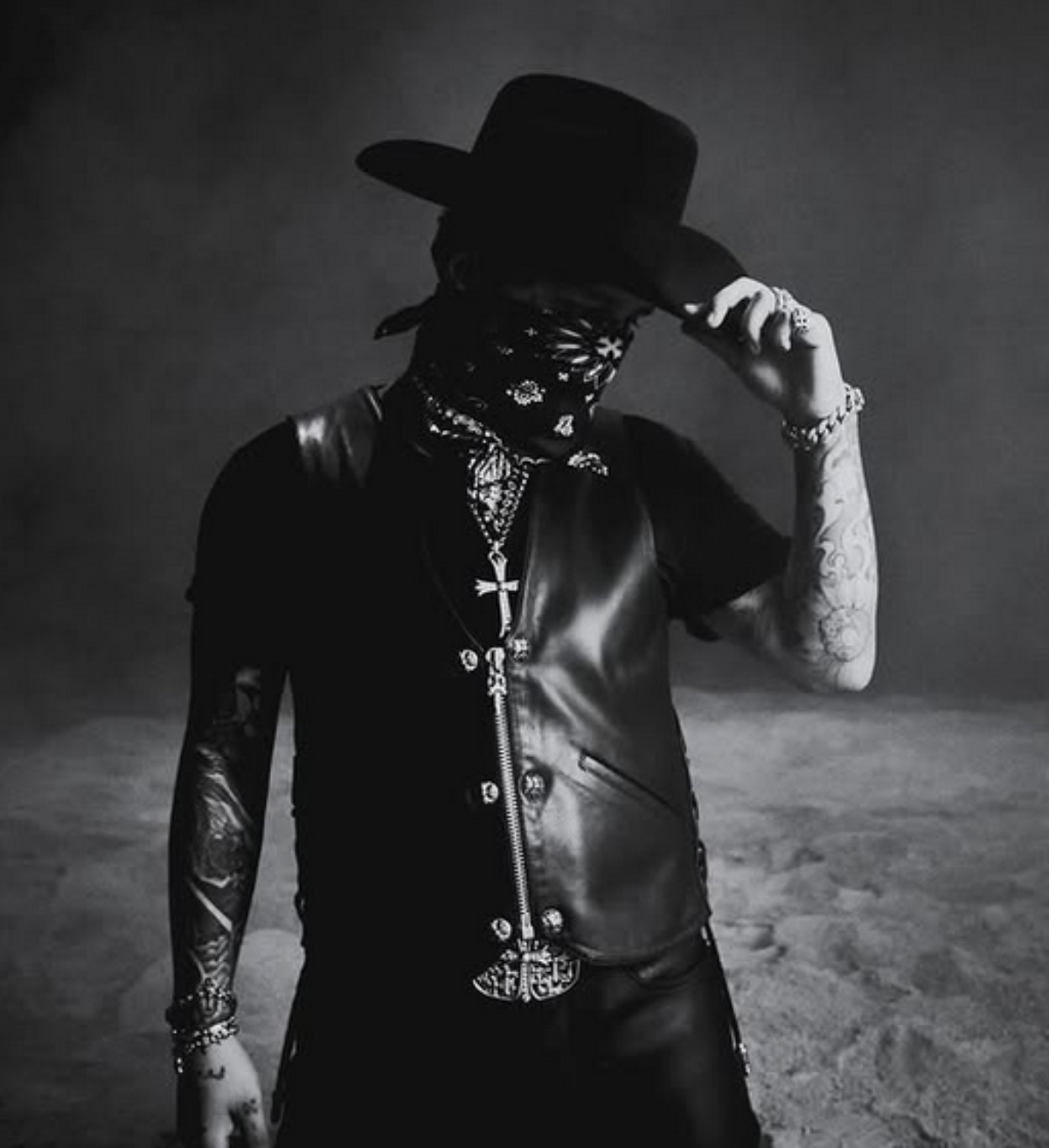 Christian Nodal tiene un nuevo tatuaje en honor a Ángela Aguilar