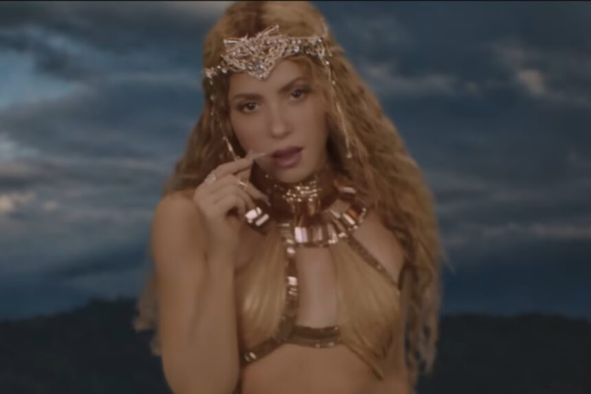 Shakira y Anitta son acusadas de plagio