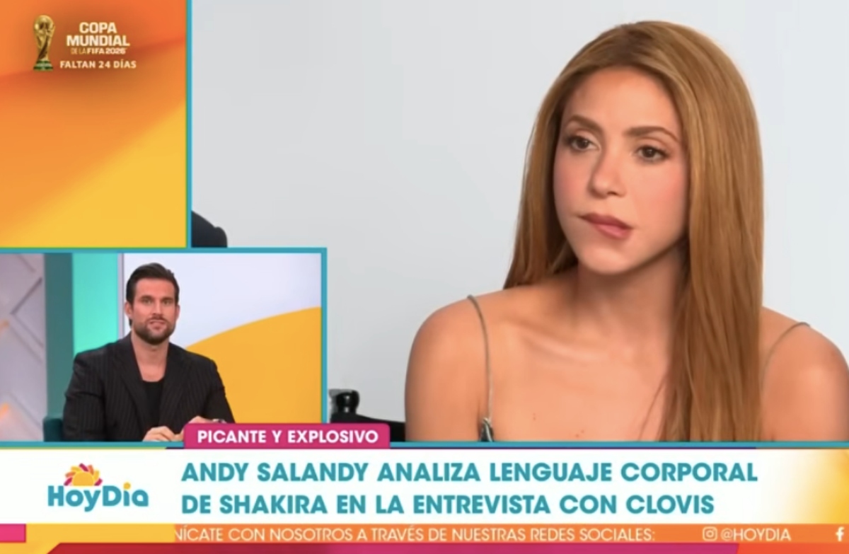 Shakira 'coquetea' con Clovis Nienow, presentador de Telemundo