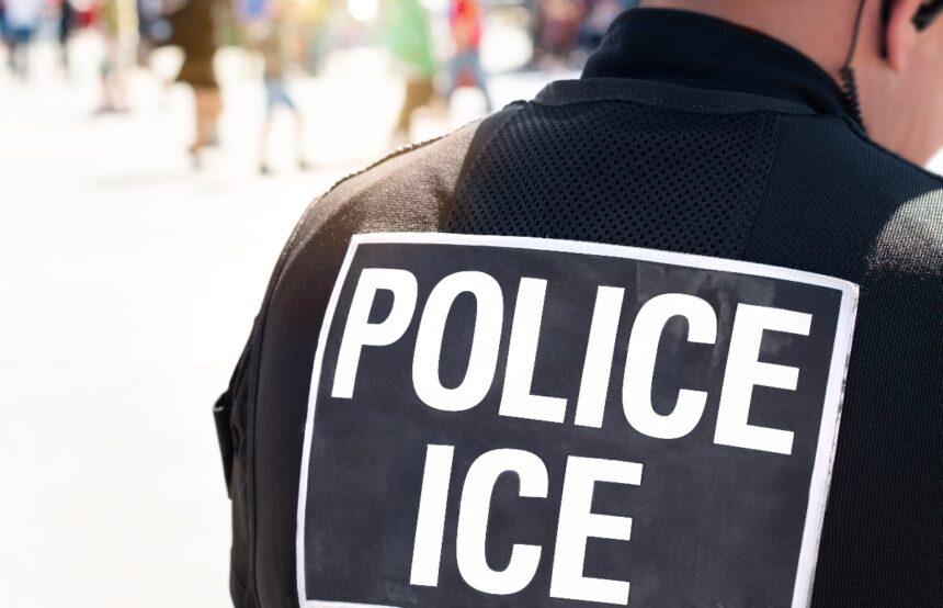Reactivan deportaciones masivas, deportaciones masivas, ICE; agente federal, QuéOnnda