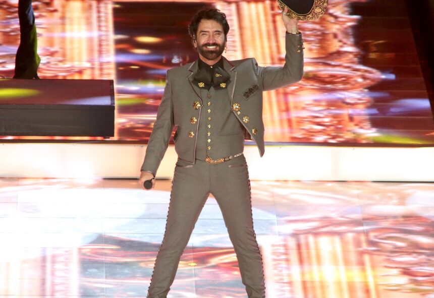 Alejandro Fernandez explains what happened to his tongue after viral video