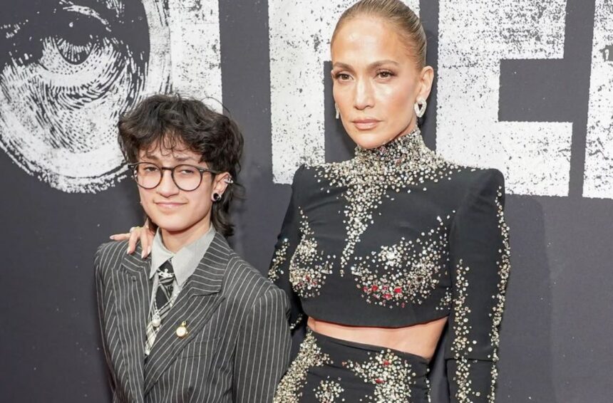 Jennifer Lopez's daughter now identifies herself as Oskar Muñiz